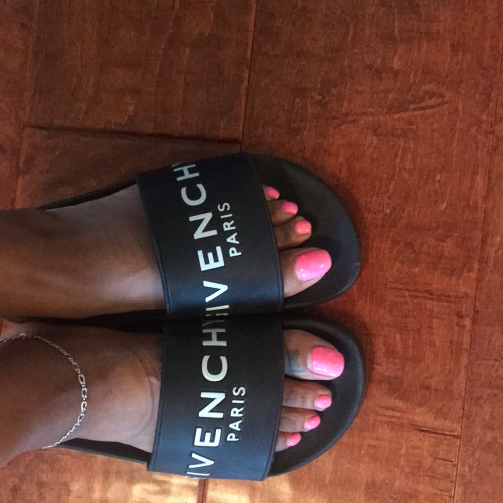 Givenchy slides - Picture 6 of 6